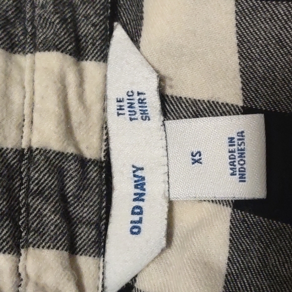 Plaid, Old Navy, The Tunic shirt Size XS - Picture 3 of 5